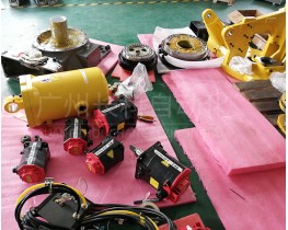 發(fā)那科機(jī)器人R-2000iC本體拆機(jī)件銷售：電機(jī)、減速器、平衡缸……